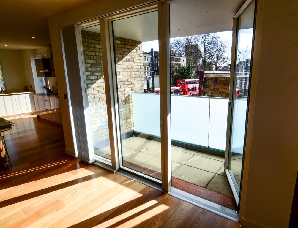 Apartment Wharf - Cambridge Av Лондон Экстерьер фото