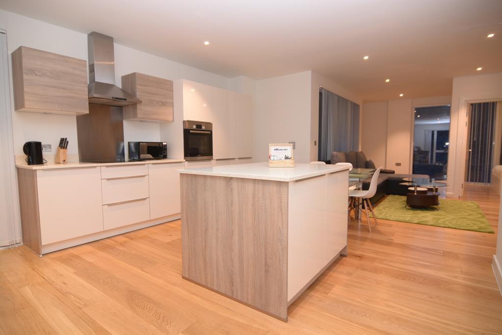 Apartment Wharf - Cambridge Av Лондон Номер фото